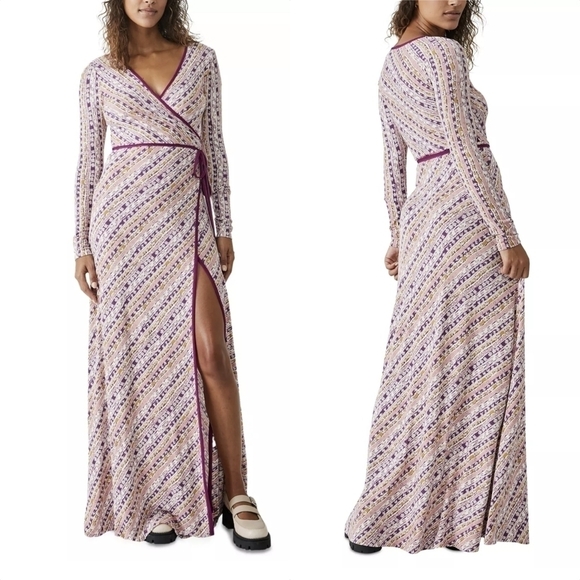 Free People Phoebe Printed Jersey Maxi Wrap Dress in Peach Combo Size Small NWT - Picture 1 of 11